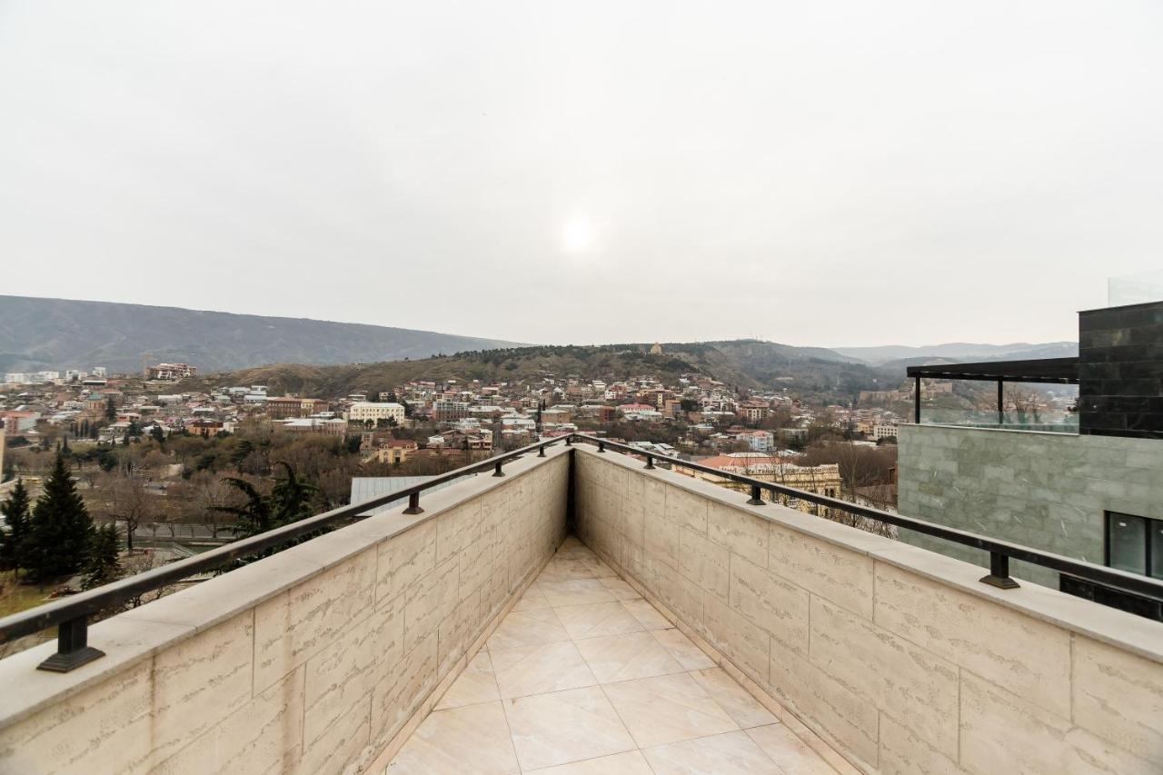 Modern Avlabari In Old Town Apartamento Tbilisi Exterior foto